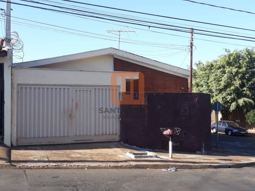 Casa em Monte Alegre, Ribeirão Preto