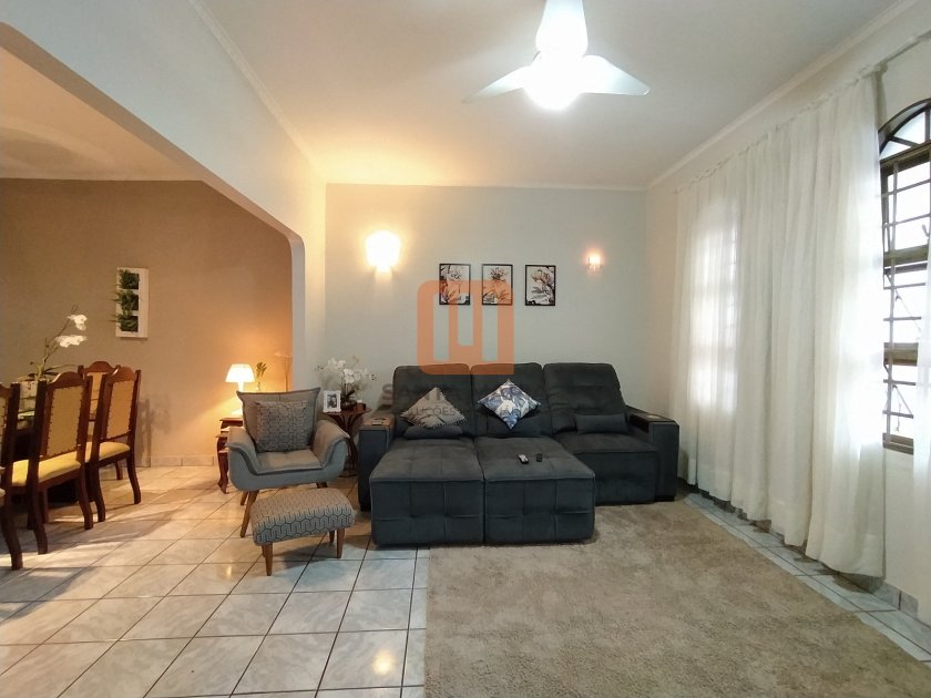 Casa em Monte Alegre, Ribeirão Preto