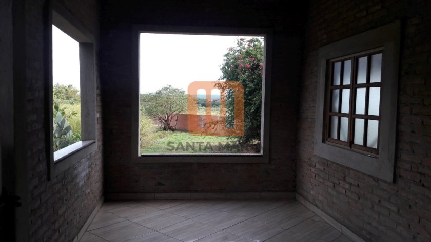 Fazenda-Sítio para comprar em **Em Branco**, Cravinhos - Sala (unidade) - foto 2 código 55820