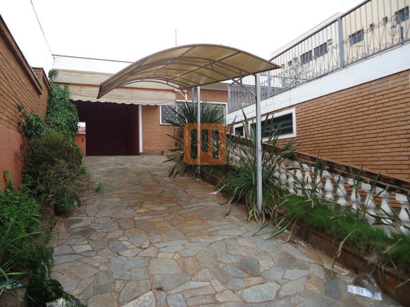 Casa para comprar em Jardim Paulista, Ribeirão Preto - Garagem/estacionamento (unidade) - foto 2 código 56184