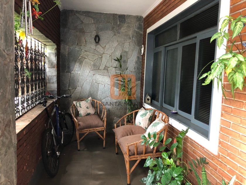 Casa para alugar em Centro, Ribeirão Preto - Garagem/estacionamento (unidade) - foto 2 código 59203