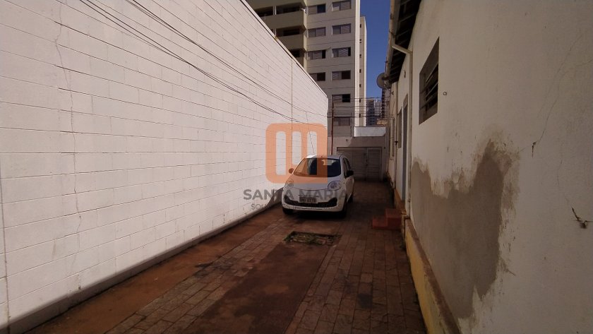 Casa para comprar em Centro, Ribeirão Preto - Garagem/estacionamento (unidade) - foto 2 código 61311