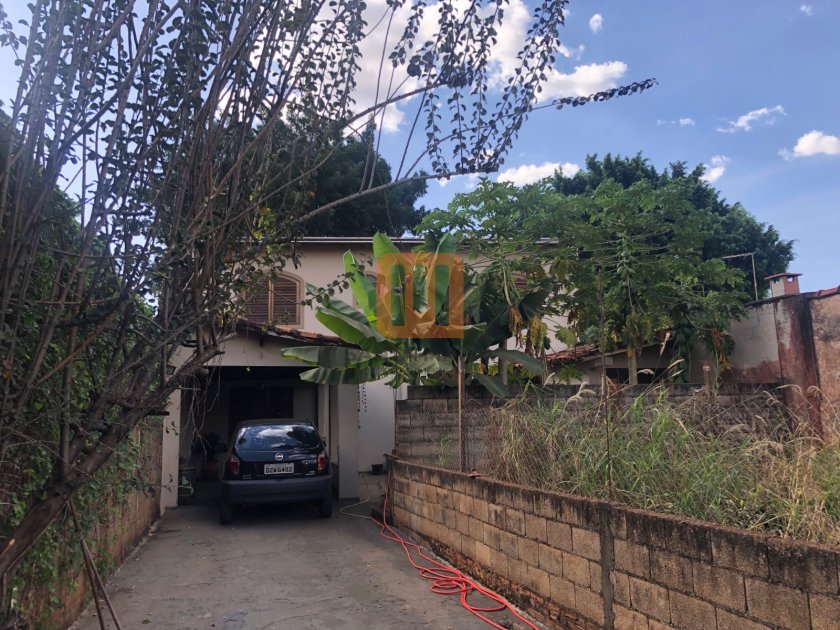 Casa para comprar em Jardim Republica, Ribeirão Preto - Garagem/estacionamento (unidade) - foto 2 código 61542