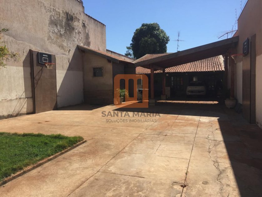Casa para comprar em Jardim Centenário, Ribeirão Preto - Quintal/corredores (unidade) - foto 3 código 62053