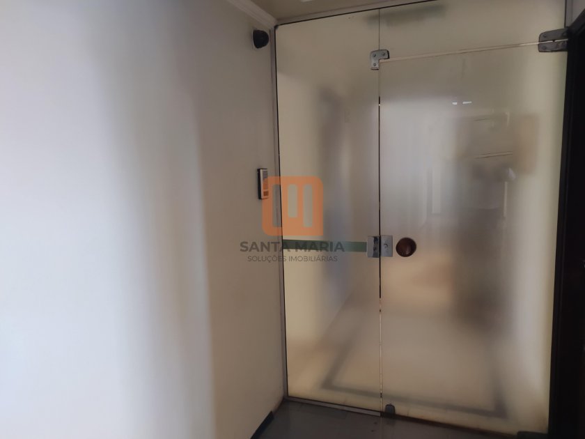 Sala comercial para alugar no condomínio Banco Comercial em Centro, Ribeirão Preto - código 64741