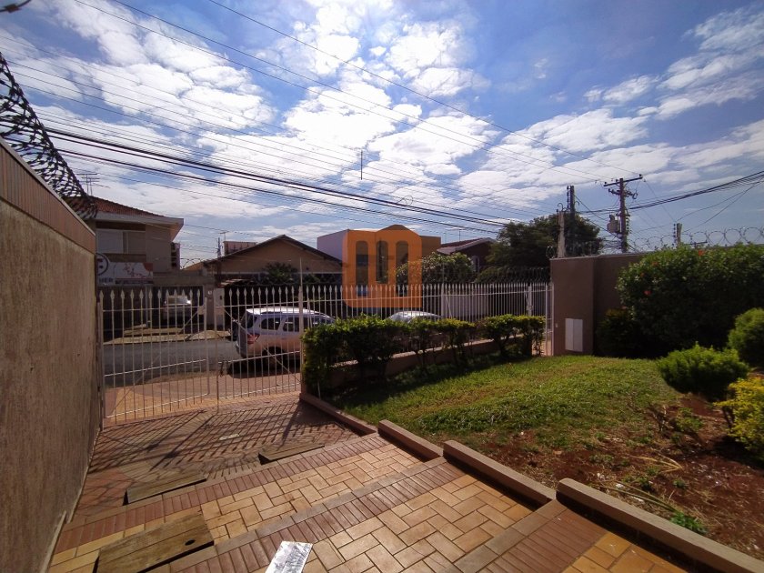 Casa para comprar em Jardim América, Ribeirão Preto - Garagem/estacionamento (unidade) - foto 3 código 65037