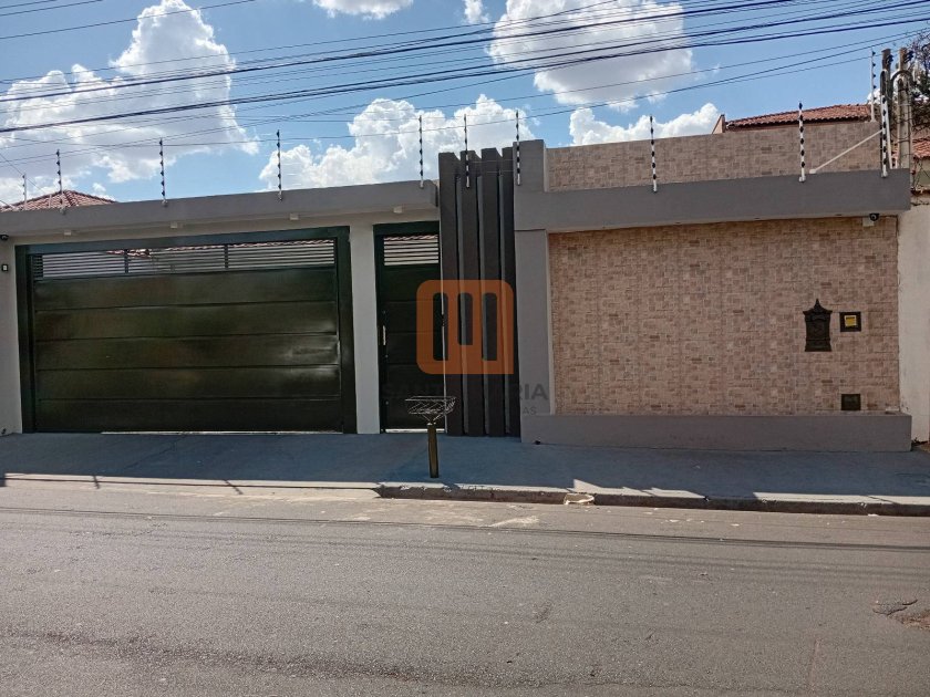 Casa em Cidade Universitária, Ribeirão Preto