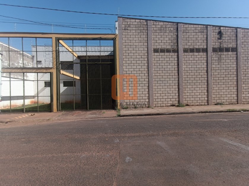 Salão-Galpão em Vila Elisa, Ribeirão Preto