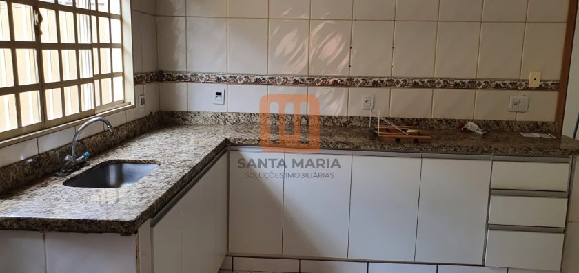 Casa em Candido Portinari, Ribeirão Preto