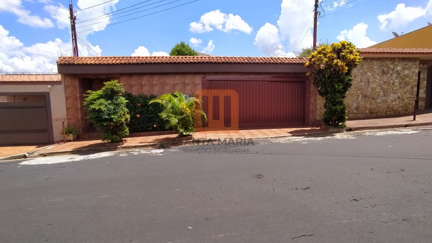 Casa em Monte Alegre, Ribeirão Preto