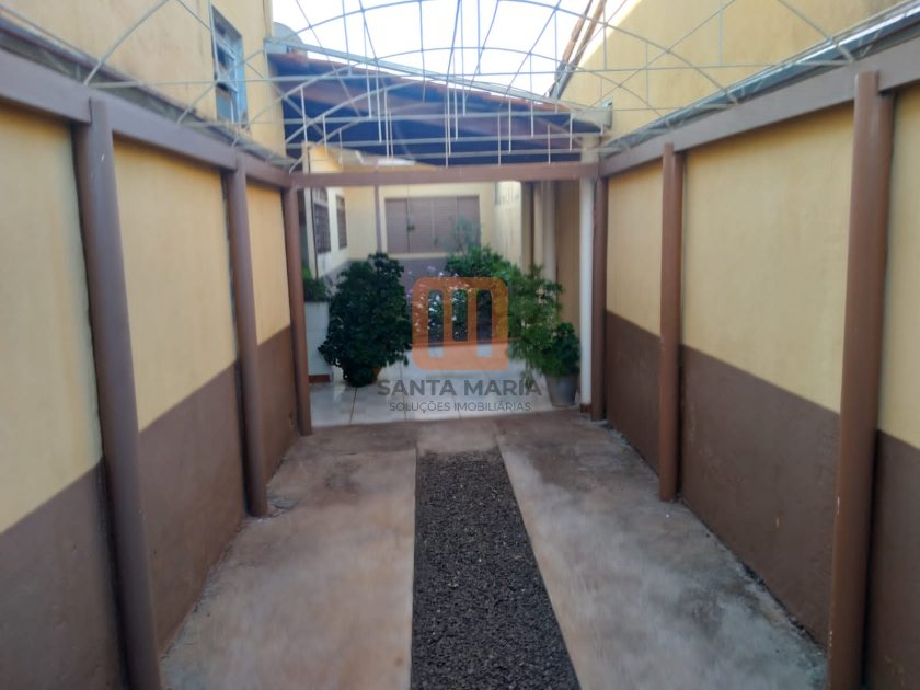 Casa para comprar em Jardim Florestan Fernandes, Ribeirão Preto - Quintal/corredores (unidade) - foto 2 código 68134