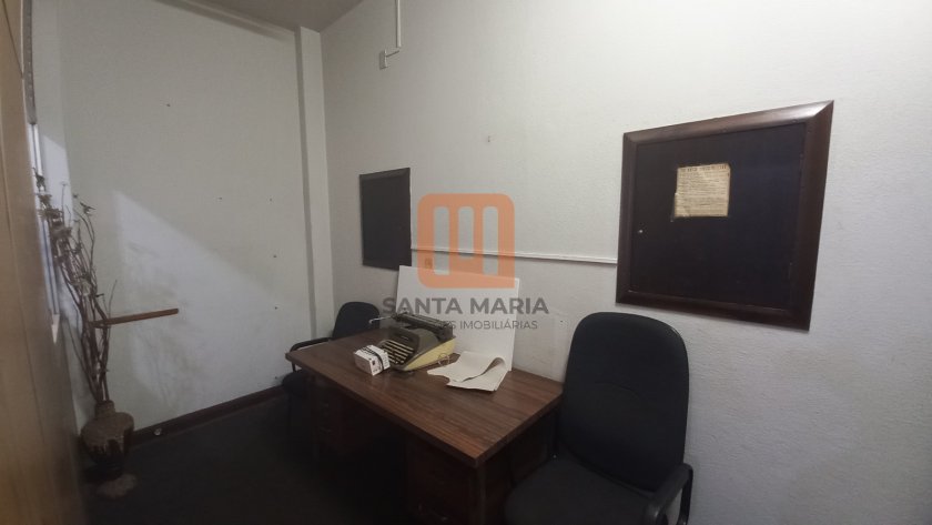 Sala comercial para comprar no condomínio Bradesco em Centro, Ribeirão Preto - código 68419