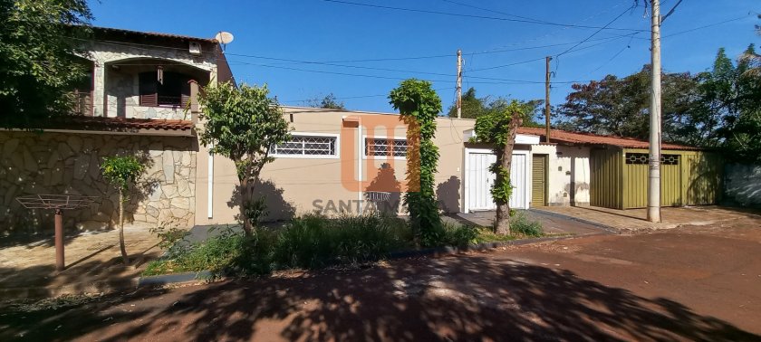 Casa em Monte Alegre, Ribeirão Preto