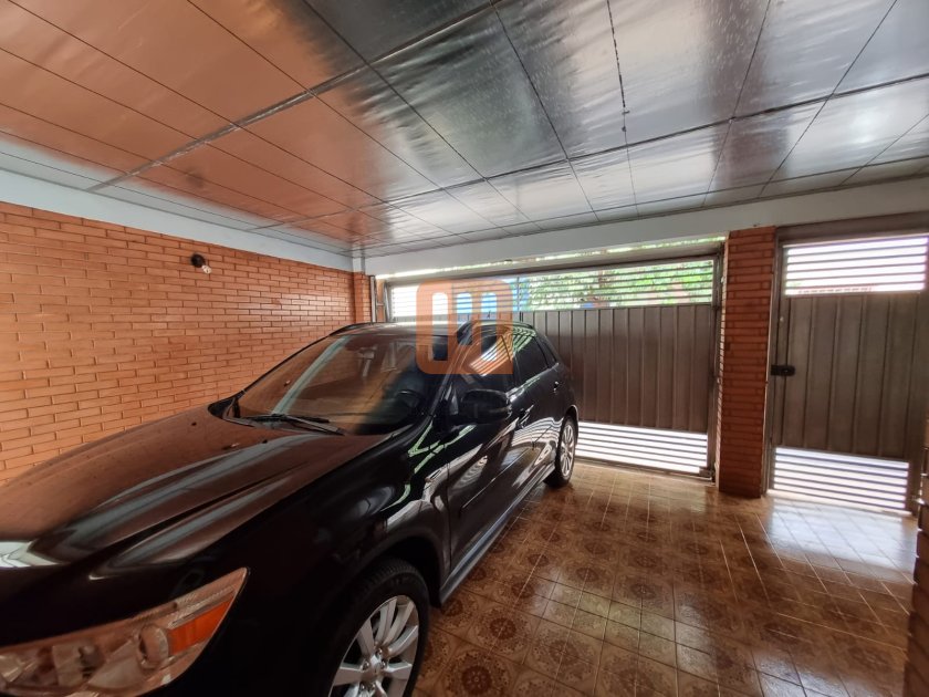 Casa para comprar em Campos Elíseos, Ribeirão Preto - Garagem/estacionamento (unidade) - foto 2 código 69808