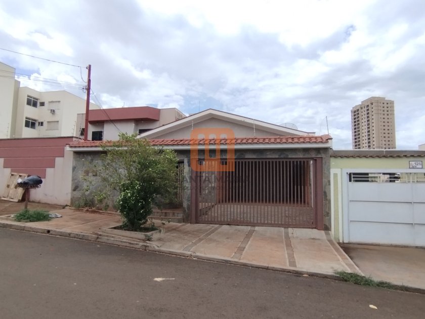 Casa em Jardim Irajá, Ribeirão Preto