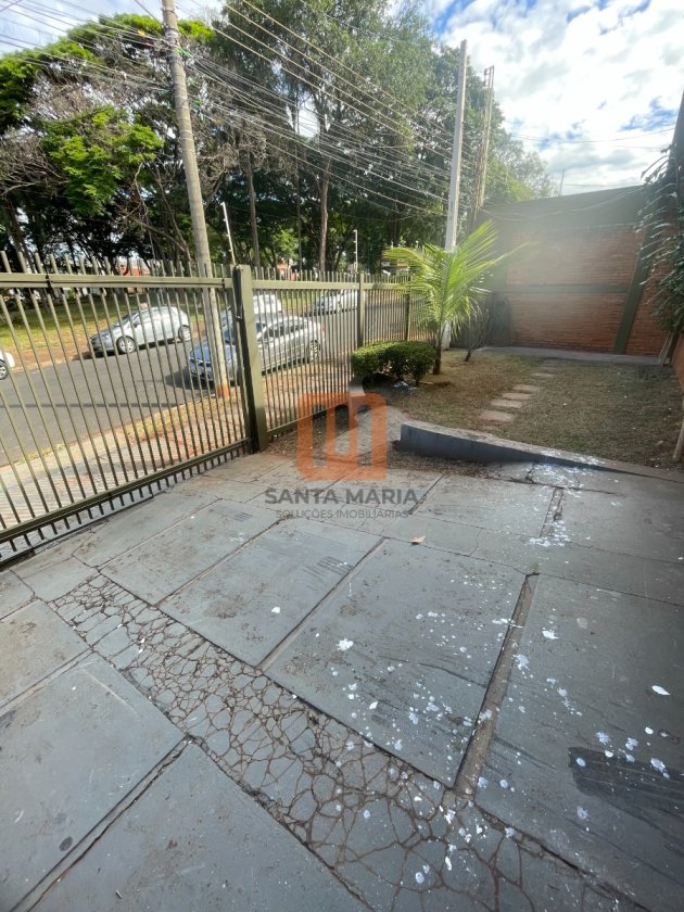 Casa para alugar em Jardim Sao Luiz, Ribeirão Preto - Garagem/estacionamento (unidade) - foto 3 código 704