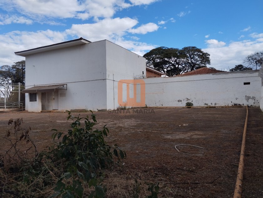 Salão-Galpão para alugar em Centro, Ribeirão Preto - Garagem/estacionamento (unidade) - foto 5 código 70890