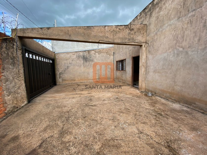 Casa para comprar em Centro, Jardinópolis - Garagem/estacionamento (unidade) - foto 2 código 72346