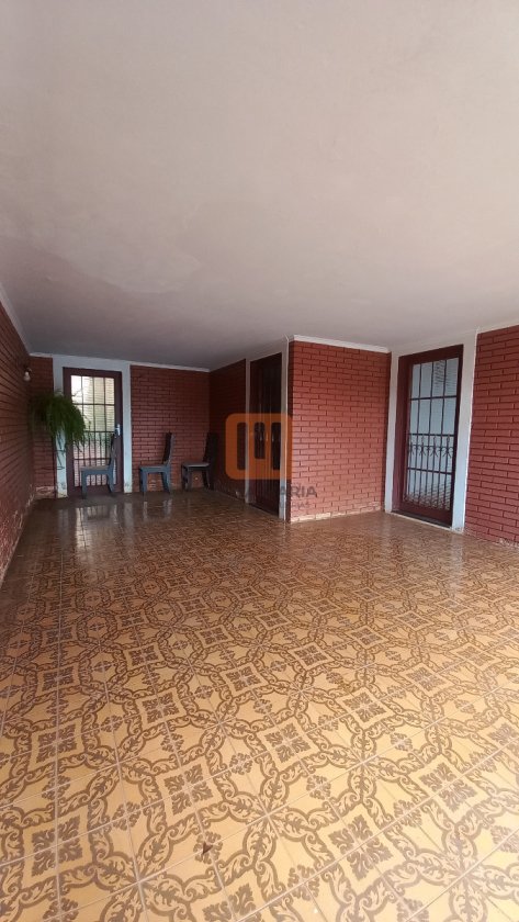 Casa para comprar em Jardim Paulista, Ribeirão Preto - Garagem/estacionamento (unidade) - foto 2 código 72664
