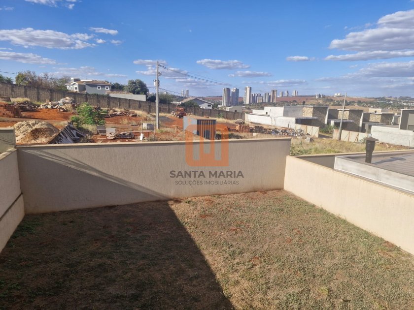 Casa para comprar em Vila Do Golfe, Ribeirão Preto - Quintal/corredores (unidade) - foto 3 código 73428