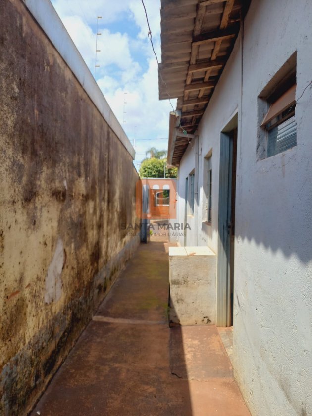 Casa para comprar em Ipiranga, Ribeirão Preto - Quintal/corredores (unidade) - foto 3 código 74451