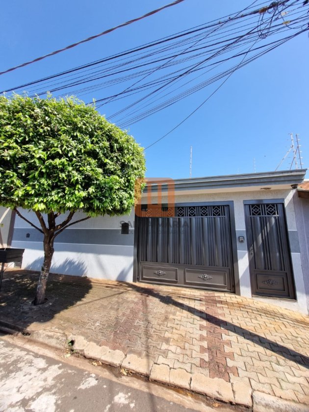 Casa em Jardim Carlos Lacerda Chaves, Ribeirão Preto