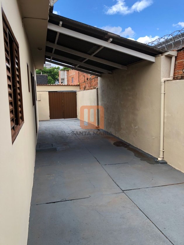 Casa para comprar em Vila Guiomar, Ribeirão Preto - Garagem/estacionamento (unidade) - foto 2 código 74930