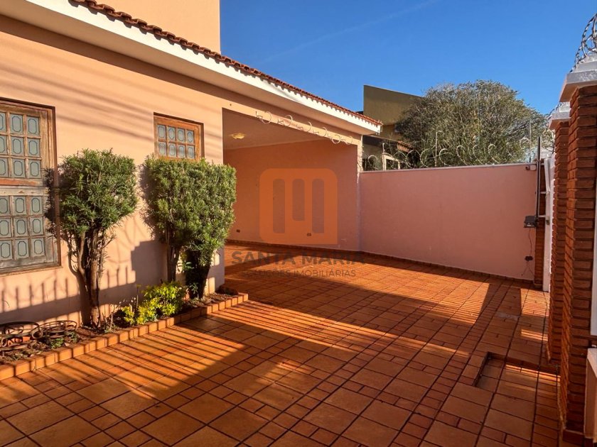 Casa para comprar em Jardim Califórnia, Ribeirão Preto - Garagem/estacionamento (unidade) - foto 2 código 75118