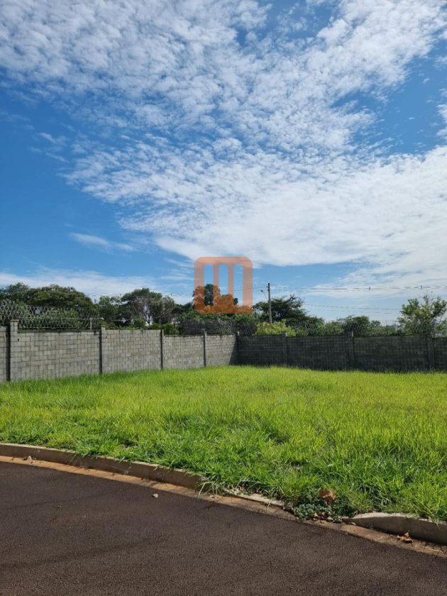 Terreno para comprar no condomínio Santa Martha - Vila das Begônias em Terras De Santa Martha, Ribeirão Preto - código 75792