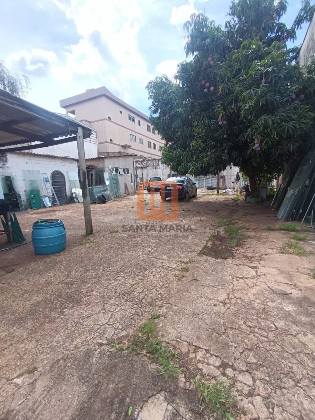 Salão-Galpão para alugar em Jardim Paulista, Ribeirão Preto - Quintal/corredores (unidade) - foto 3 código 76202