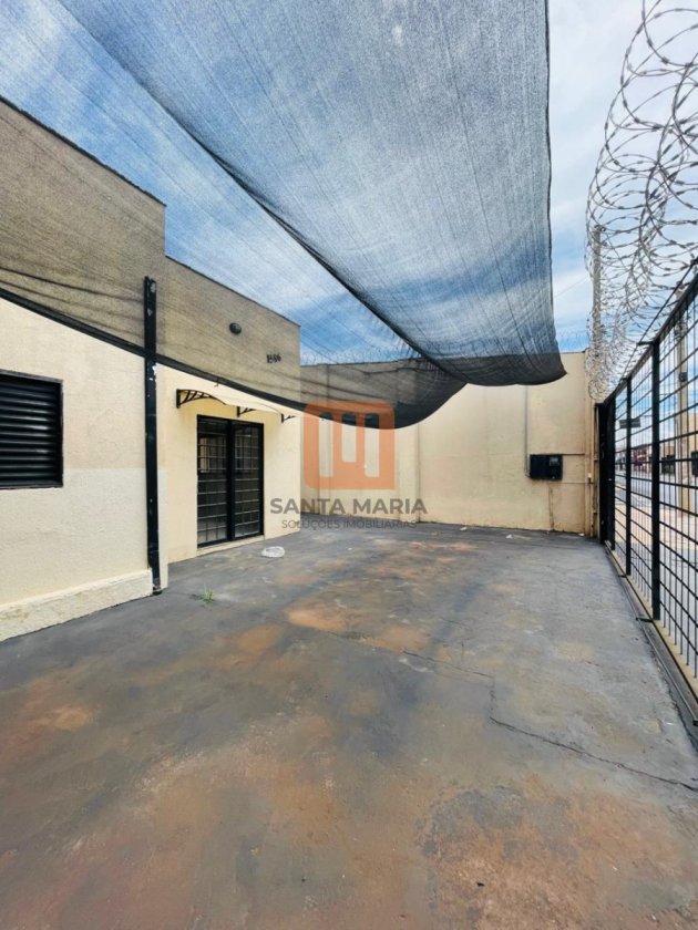 Casa para comprar em Campos Elíseos, Ribeirão Preto - Garagem/estacionamento (unidade) - foto 4 código 76251