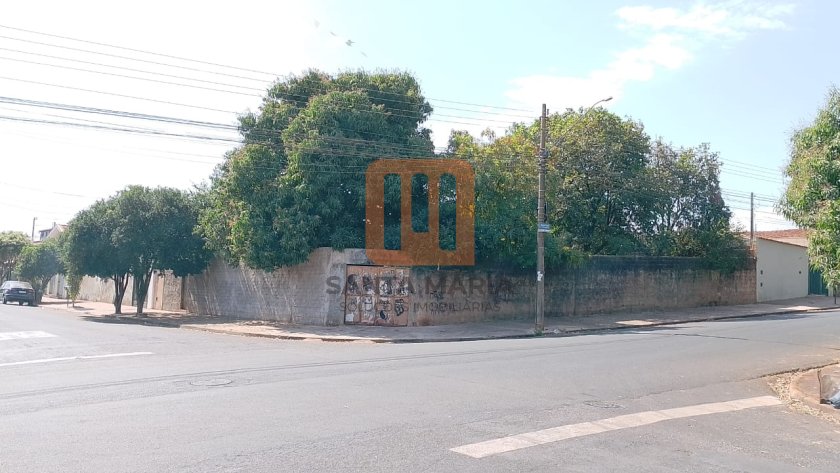 Terreno em Jardim Anhanguera, Ribeirão Preto