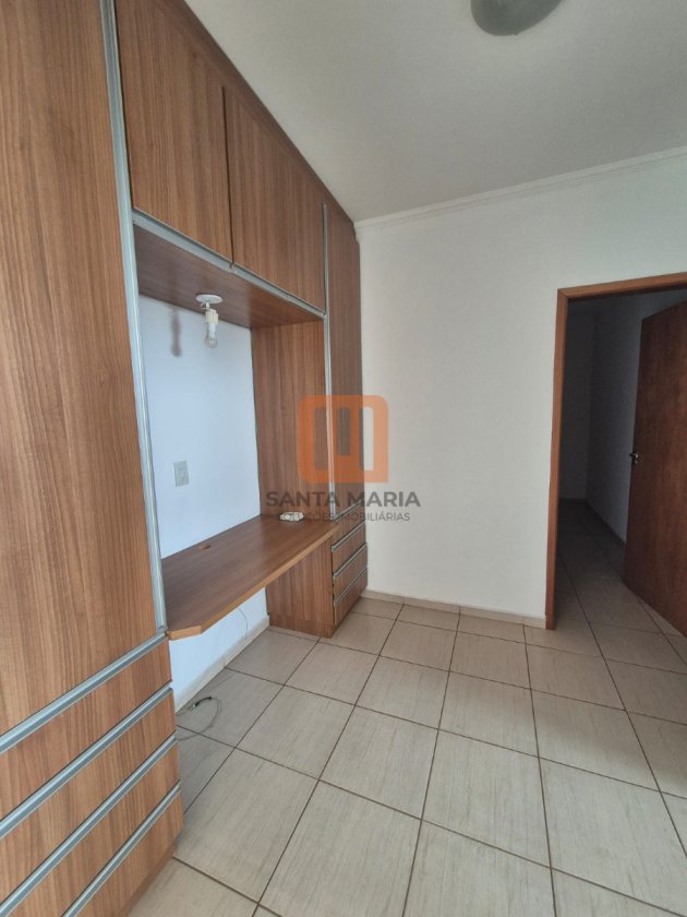 Apartamento para comprar em Monte Alegre, Ribeirão Preto - Roupeiro (unidade) - foto 4 código 76344