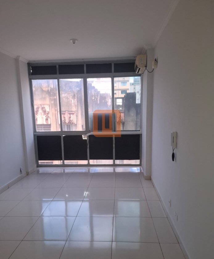 Sala comercial para alugar no condomínio Banco Comercial em Centro, Ribeirão Preto - código 76846