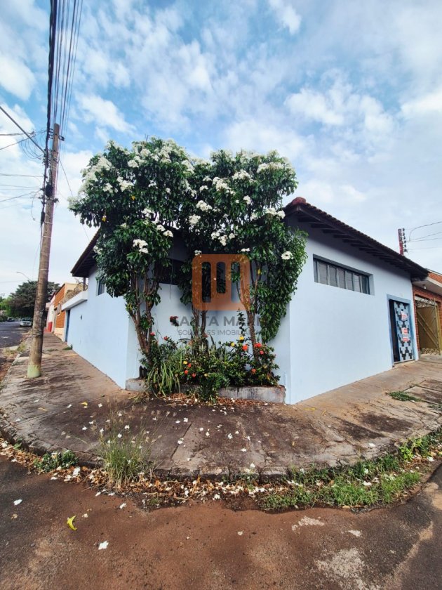Casa em Monte Alegre, Ribeirão Preto