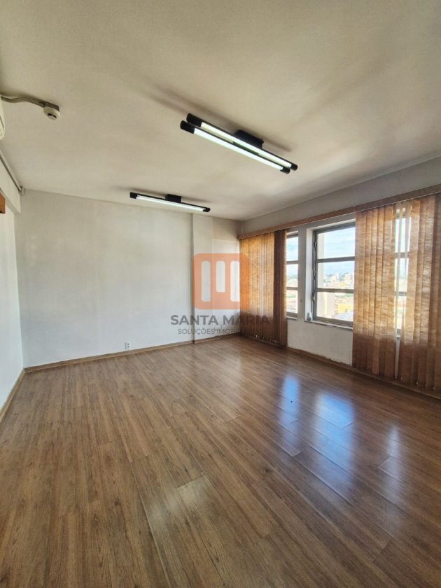 Sala comercial para alugar no condomínio Jose Chufalo em Centro, Ribeirão Preto - código 77460