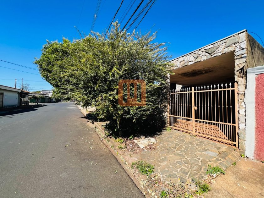 Casa em Adelino Simioni, Ribeirão Preto