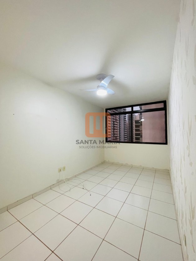 Apartamento para comprar no condomínio Itajai em Centro, Ribeirão Preto - código 77648