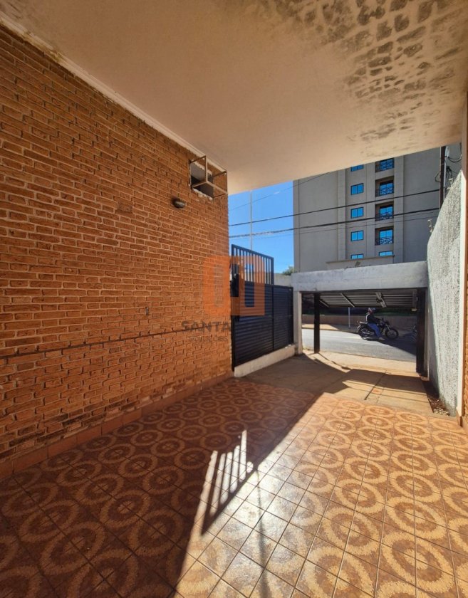 Casa para alugar em Jardim América, Ribeirão Preto - Garagem/estacionamento (unidade) - foto 2 código 77817