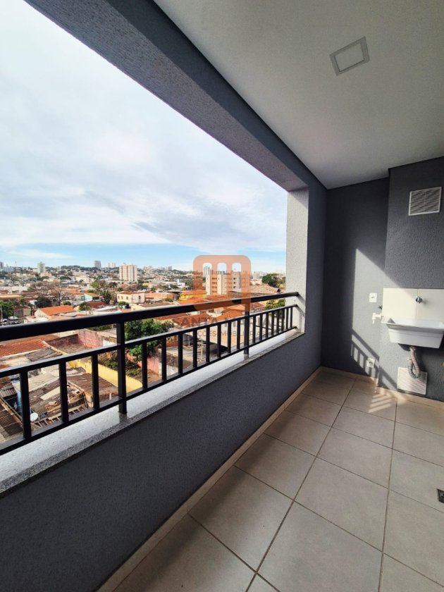 Apartamento para alugar em Vila Virgínia, Ribeirão Preto - Varanda/Sacada (unidade) - foto 3 código 77941