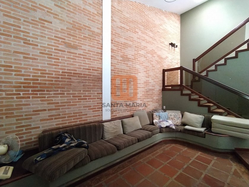 Casa para comprar em Jardim Irajá, Ribeirão Preto - Roupeiro (unidade) - foto 2 código 9170