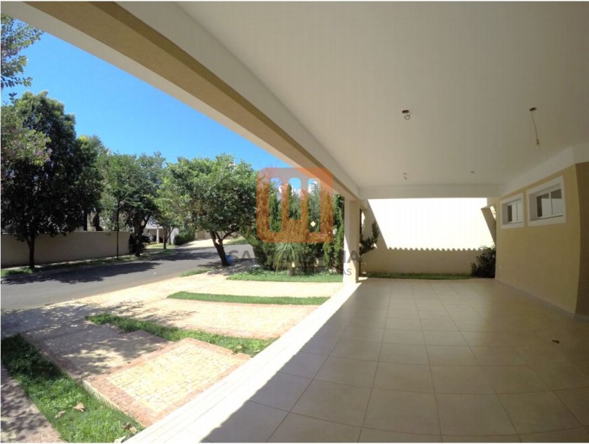 Casa para comprar em Jardim Botanico, Ribeirão Preto - Garagem/estacionamento (unidade) - foto 3 código 9935