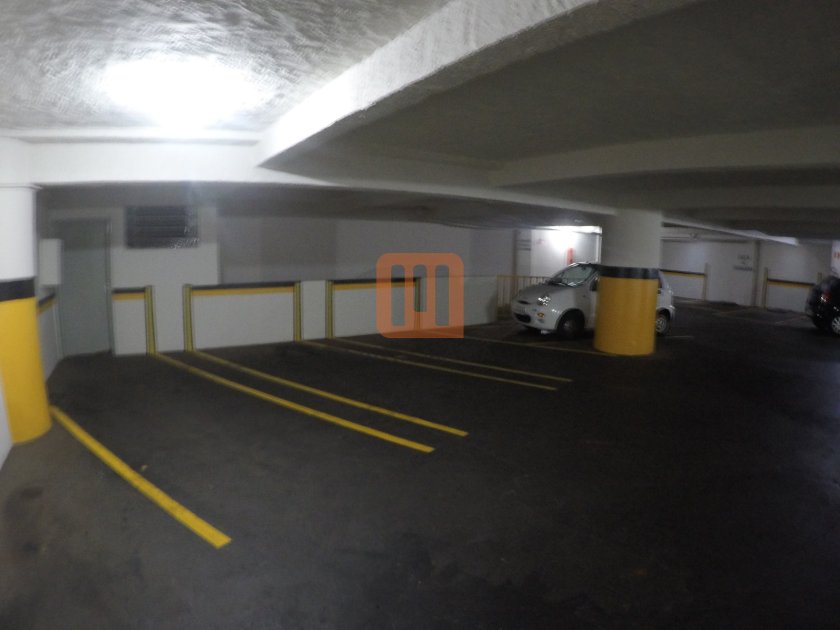 Sala comercial para comprar em Centro, Ribeirão Preto - Garagem (condomínio) - foto 5 código 60882