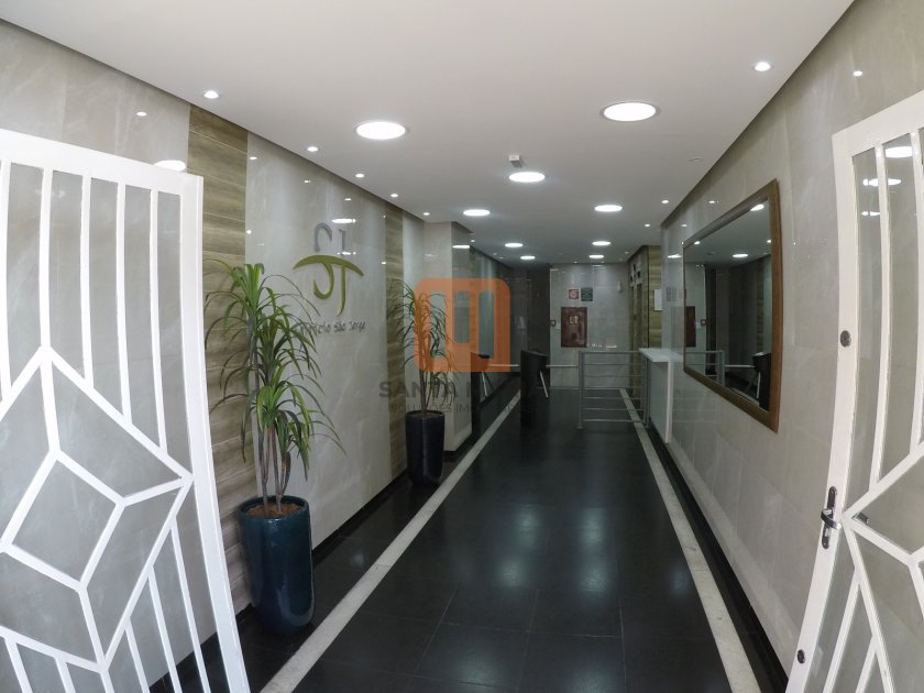 Sala comercial para comprar em Centro, Ribeirão Preto - Hall De Entrada (condomínio) - foto 2 código 64816