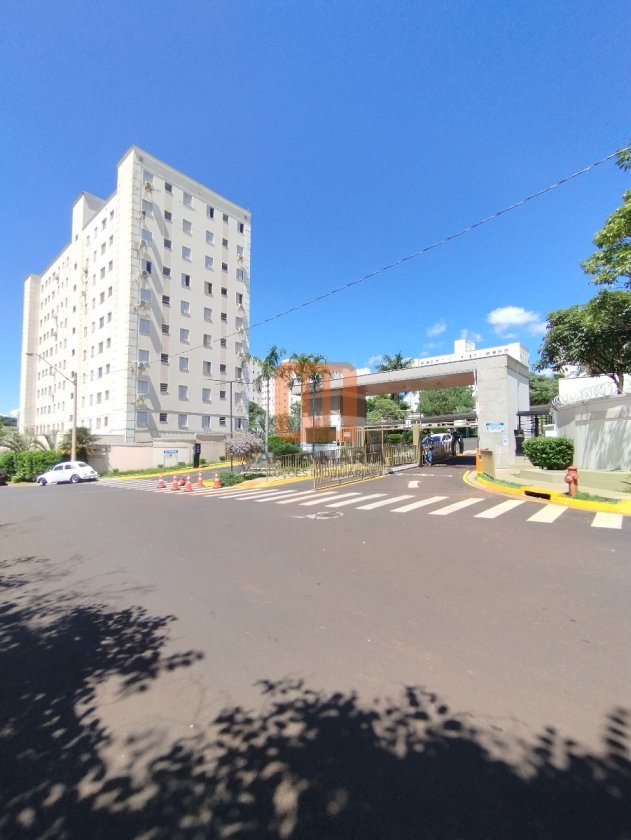 Apartamento em Guaporé, Ribeirão Preto
